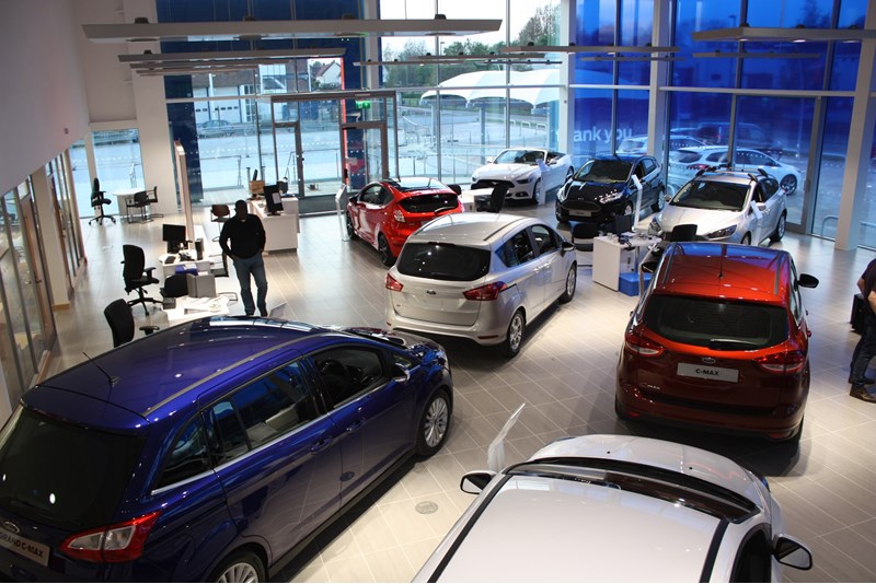 FordStore Epsom interior 2016