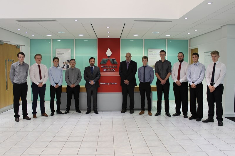 Mitsubishi dealer apprentices 2016 Mitsubishi dealer apprentices 2016