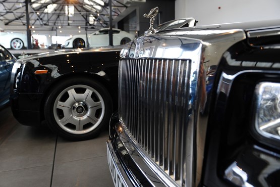 Shak's Specialist Cars, Huddersfield